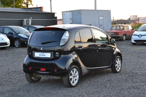 mitsubishi_i-miev__550090166hd