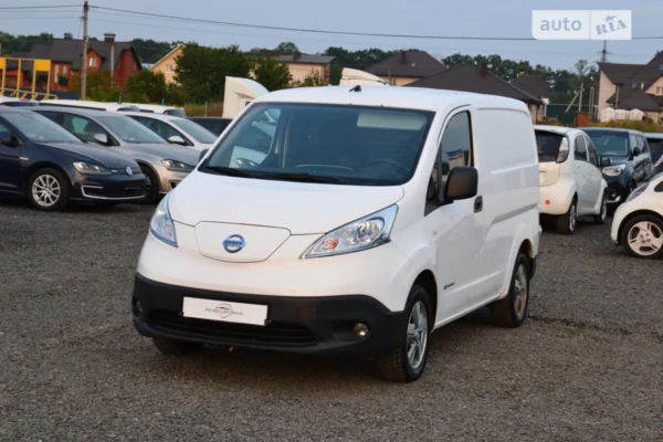 nissan_e-nv200__567823666hd