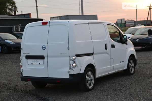 nissan_e-nv200__567823672hd