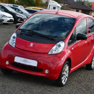 Peugeot iOn 2014