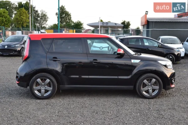 kia_soul__604464560hd