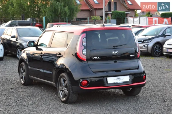 kia_soul__604464563hd