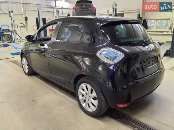 renault_zoe__604741788hd