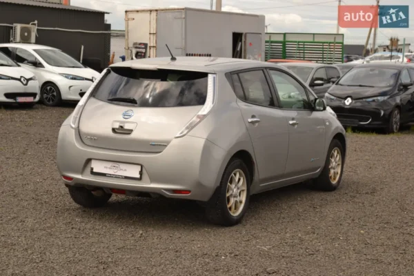 nissan_leaf__607963676hd