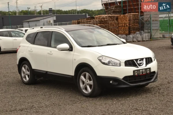 nissan_qashqai-2__608080303hd