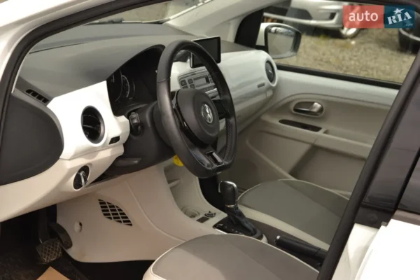 volkswagen_e-up__607950719hd