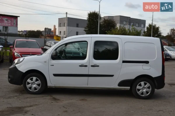 renault_kangoo__617300450hd