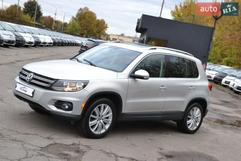 Volkswagen Tiguan 2012
