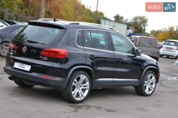 volkswagen_tiguan__619425572hd