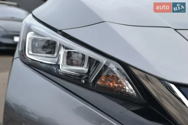 nissan_leaf__625008776hd