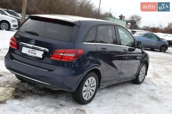 mercedes-benz_b-class__627813697hd