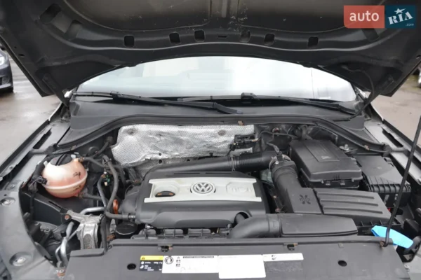 volkswagen_tiguan__628018327hd