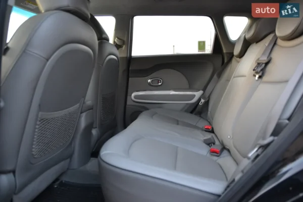 kia_soul__636686368hd