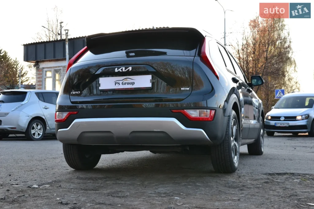Kia Niro 2023 — фото 8