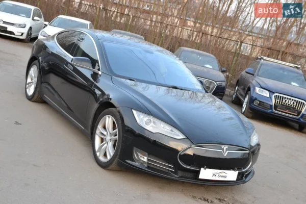 tesla_model-s__637231808hd