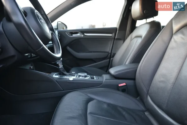 audi_a3__642483157hd
