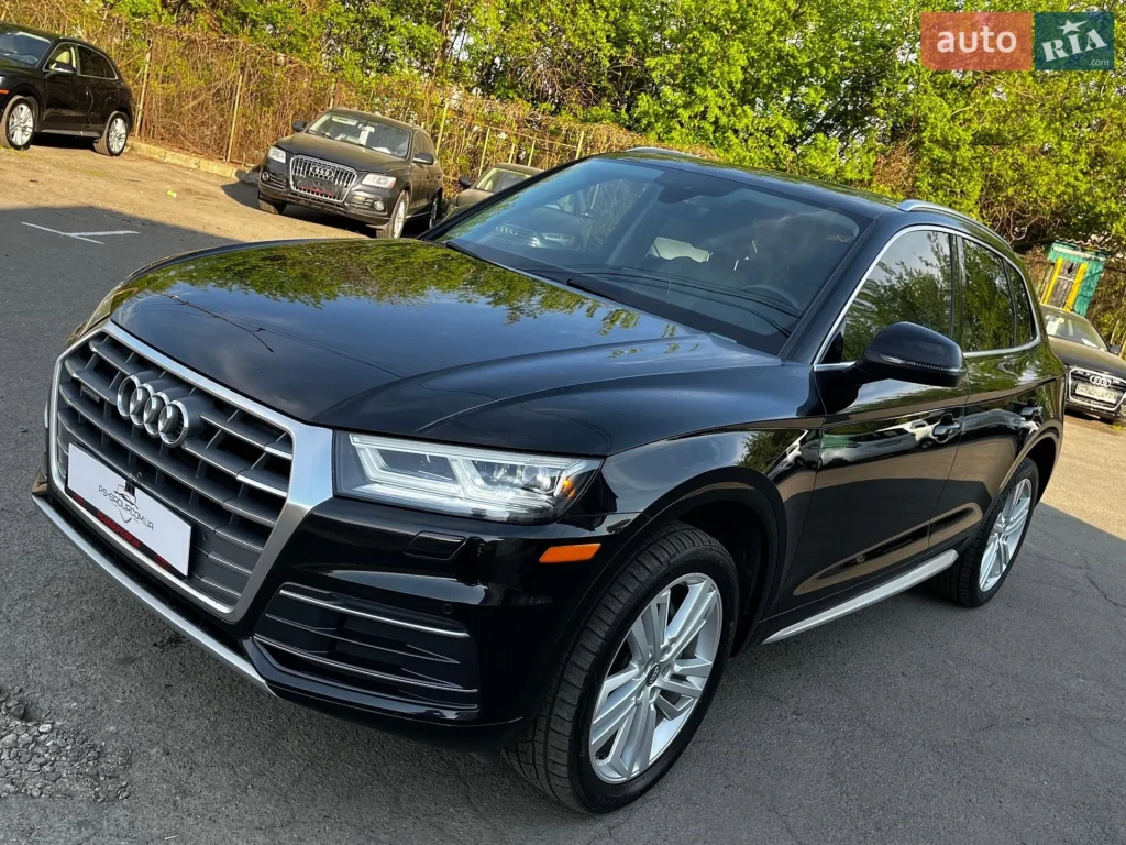 Audi Q5 2018 — фото 1