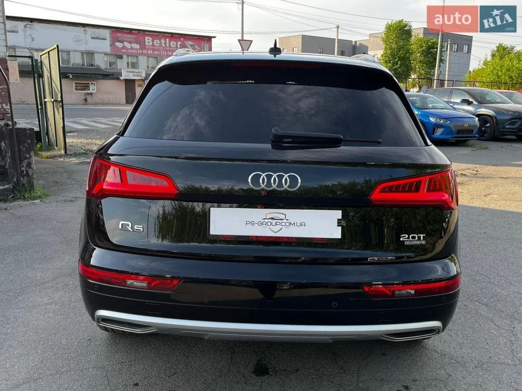 Audi Q5 2018 — фото 9