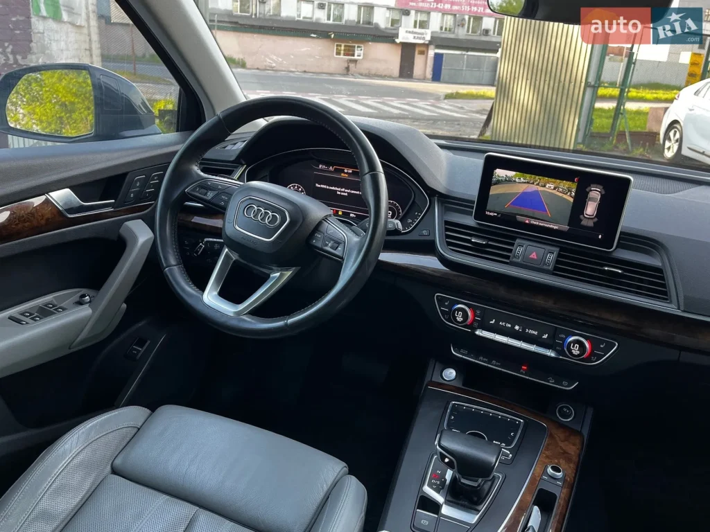 Audi Q5 2018 — фото 19