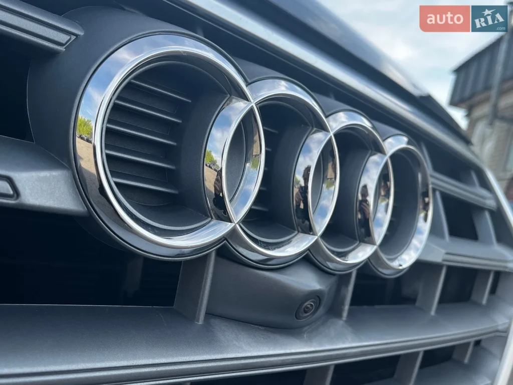 Audi Q5 2018 — фото 17