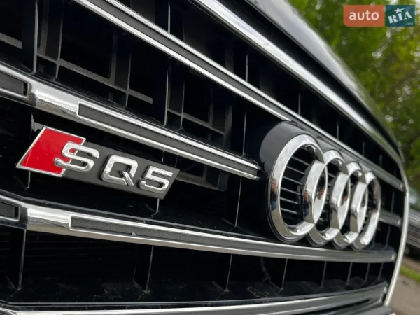 audi_q5__643026591hd