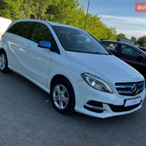 Mercedes-Benz B-Class 2015