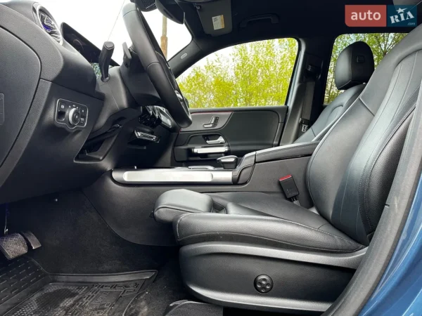 mercedes-benz_eqb__642512527hd