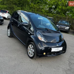 Mitsubishi i-MiEV 2012