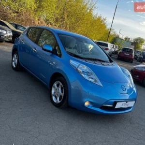 Nissan Leaf 2011