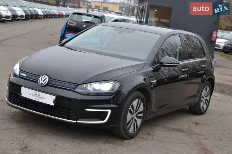 Volkswagen e-Golf 2016