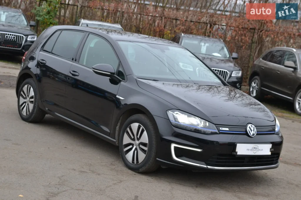 Volkswagen e-Golf 2016 — фото 4