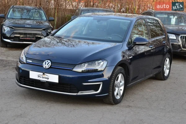 volkswagen_e-golf__639060383hd