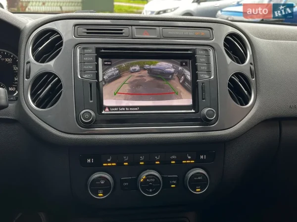 volkswagen_tiguan__642746010hd