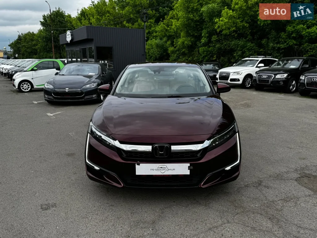 Honda Clarity 2018 — фото 3