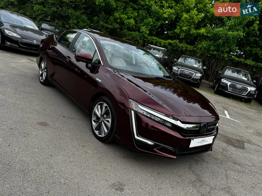 Honda Clarity 2018 — фото 4