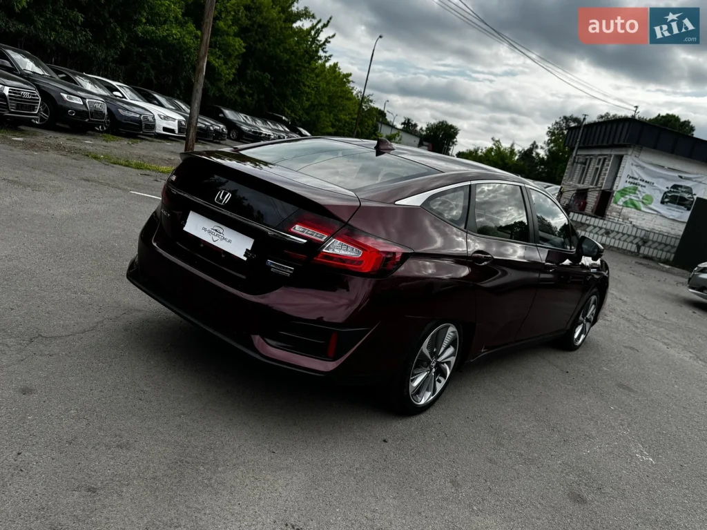 Honda Clarity 2018 — фото 7