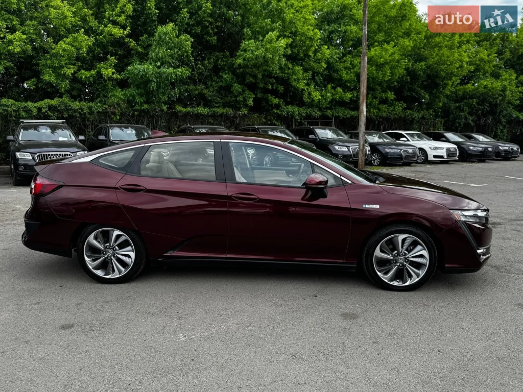 Honda Clarity 2018 — фото 6