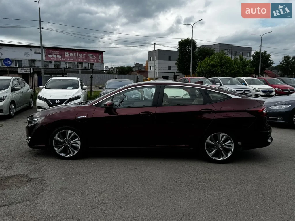 Honda Clarity 2018 — фото 14