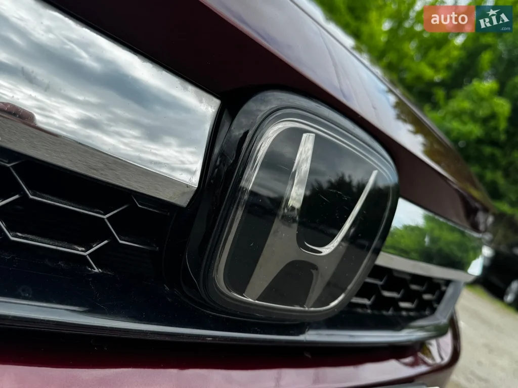 Honda Clarity 2018 — фото 17