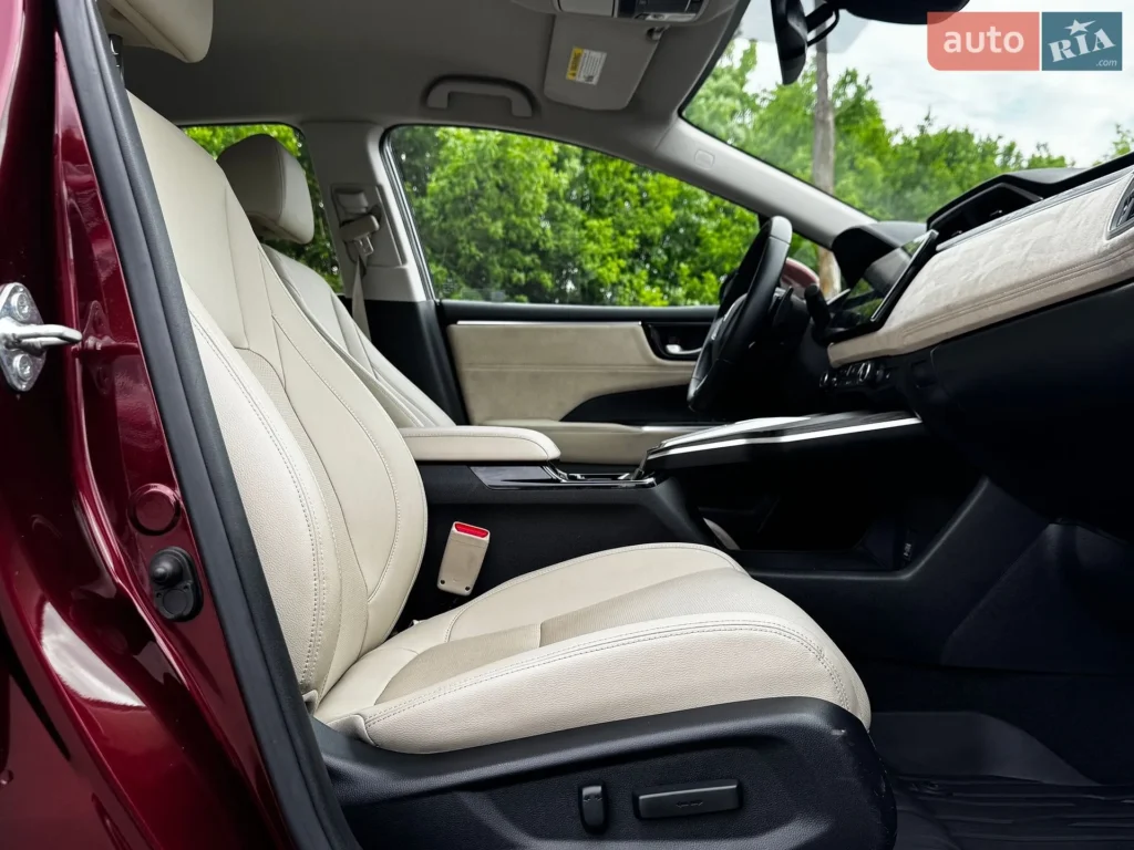 Honda Clarity 2018 — фото 21