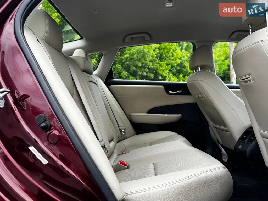 Honda Clarity 2018 — фото 22