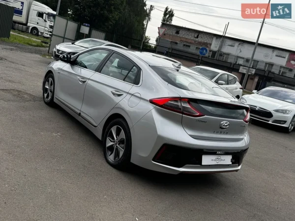 hyundai_ioniq__646946125hd
