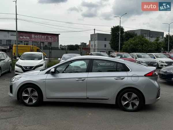 hyundai_ioniq__646946130hd
