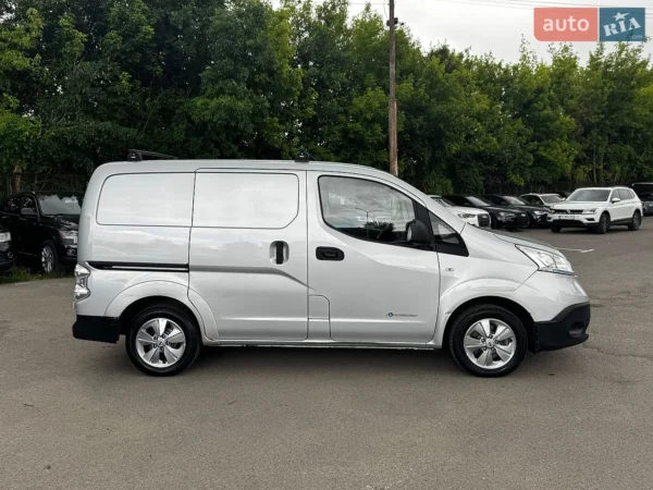 nissan_e-nv200__647429232hd
