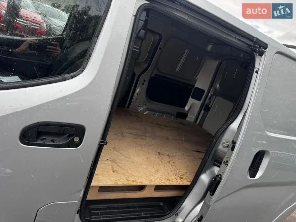 nissan_e-nv200__647429261hd