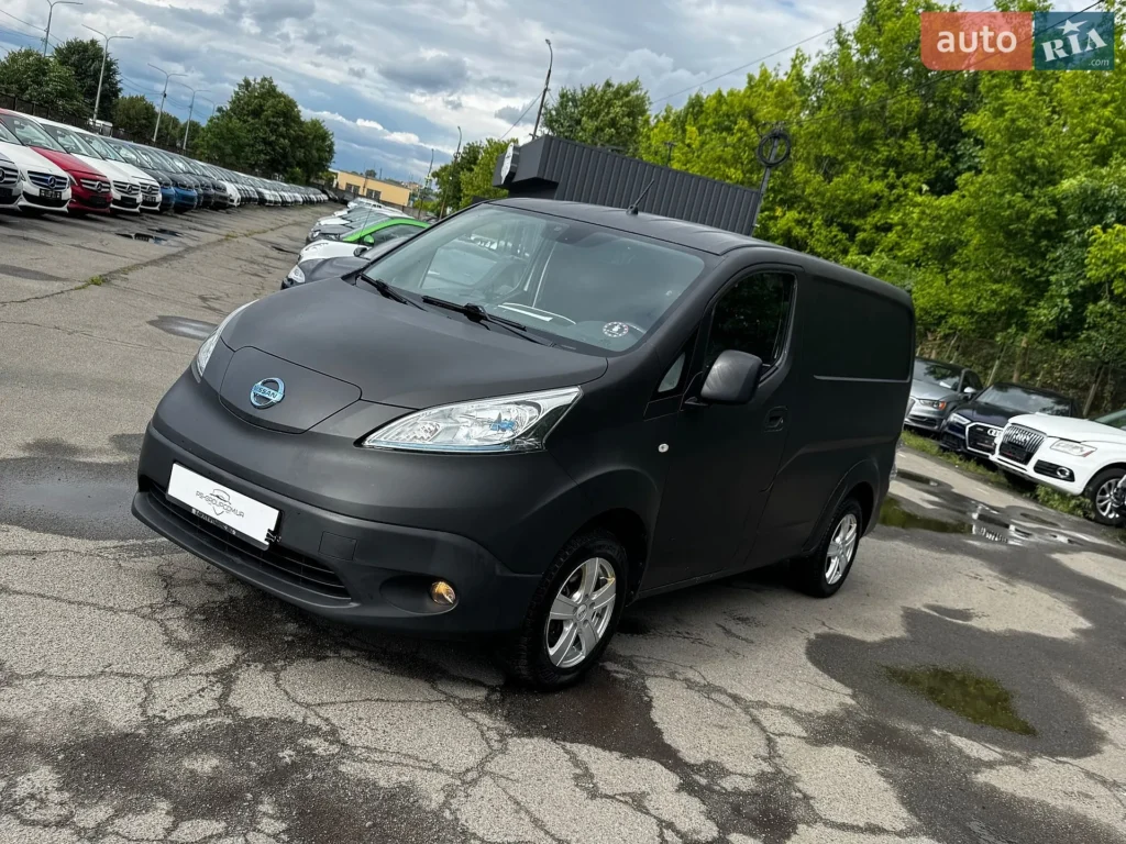 Nissan e-NV200 2014 — фото 1