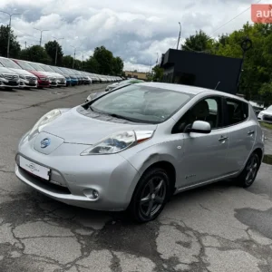 Nissan Leaf 2012