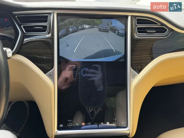 tesla_model-s__644174815hd