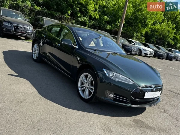tesla_model-s__646938548hd