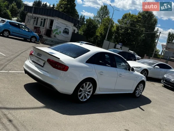 audi_a4__648706445hd